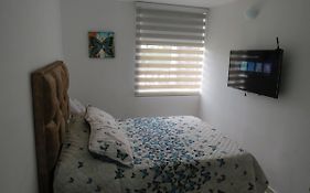 Acogedor Apartamento en Armenia WiFi 2 habitaciones - WiFi - Piscina - Parqueadero privado